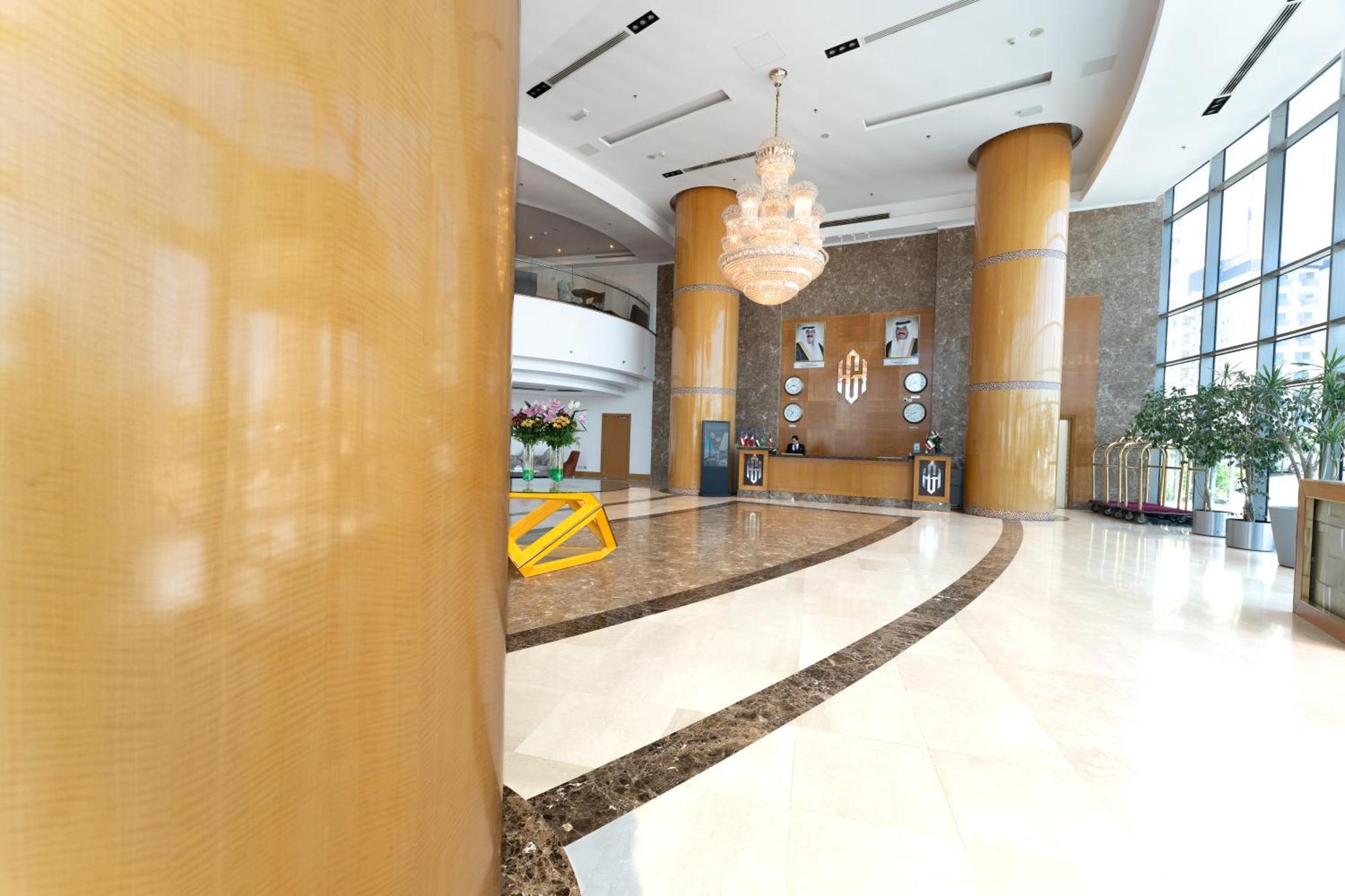 Kuwait Grand Hotel Koweït Extérieur photo