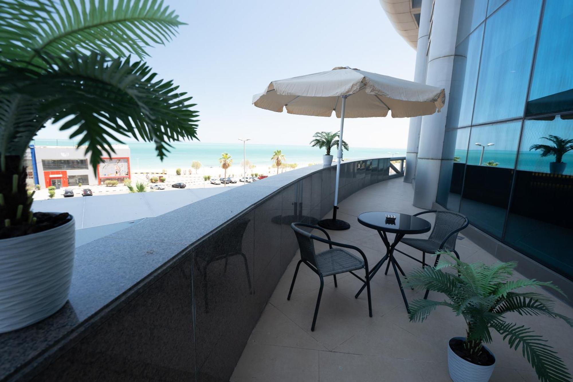 Kuwait Grand Hotel Koweït Extérieur photo