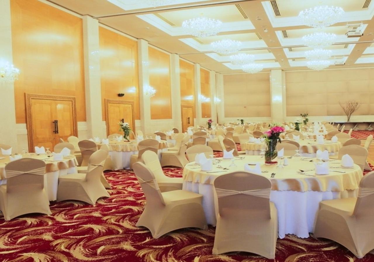 Kuwait Grand Hotel Koweït Extérieur photo